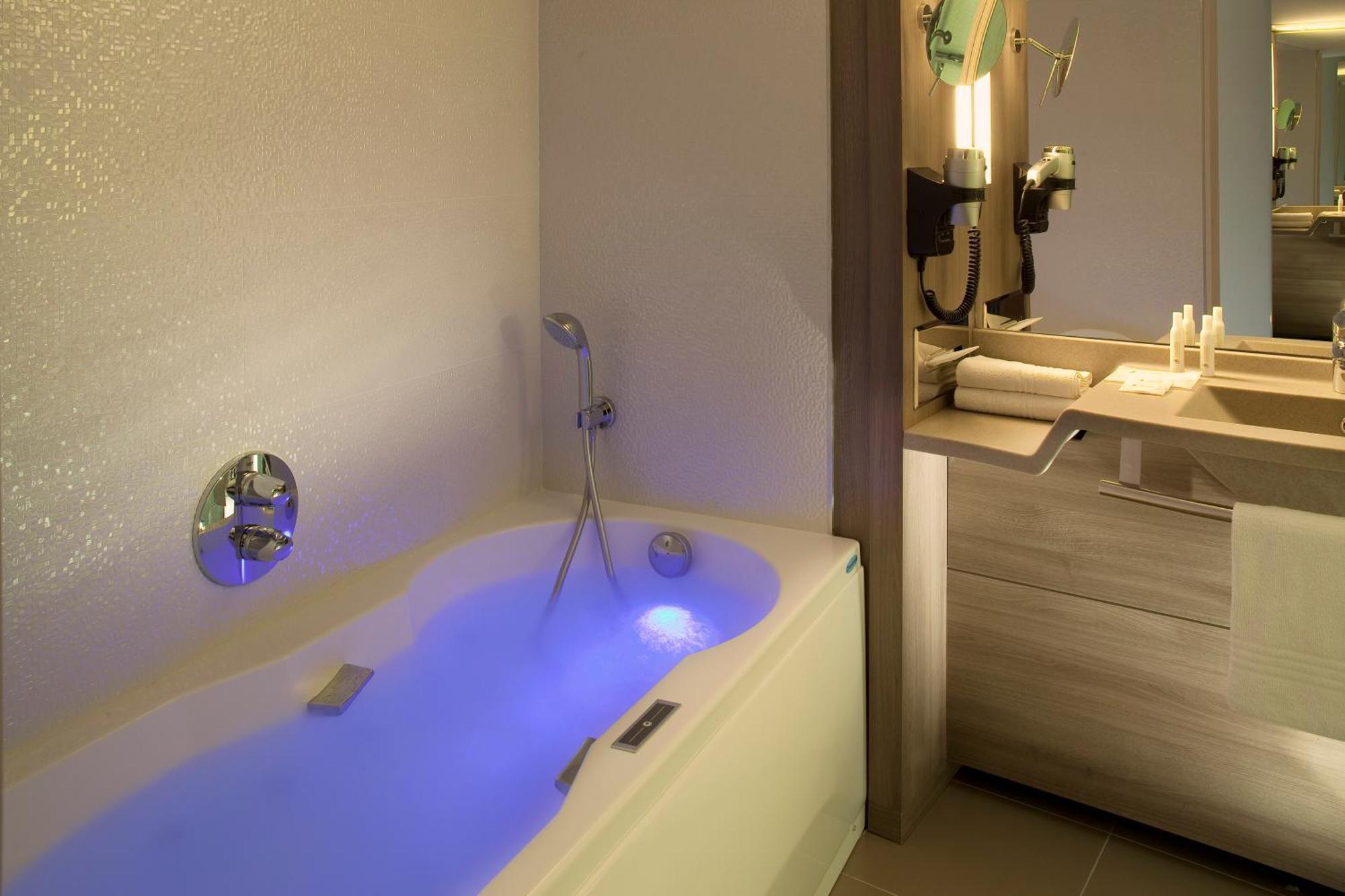 Oceania Clermont Ferrand Hotell Eksteriør bilde